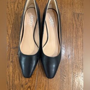 Franco Sarto Women's Black Pumps